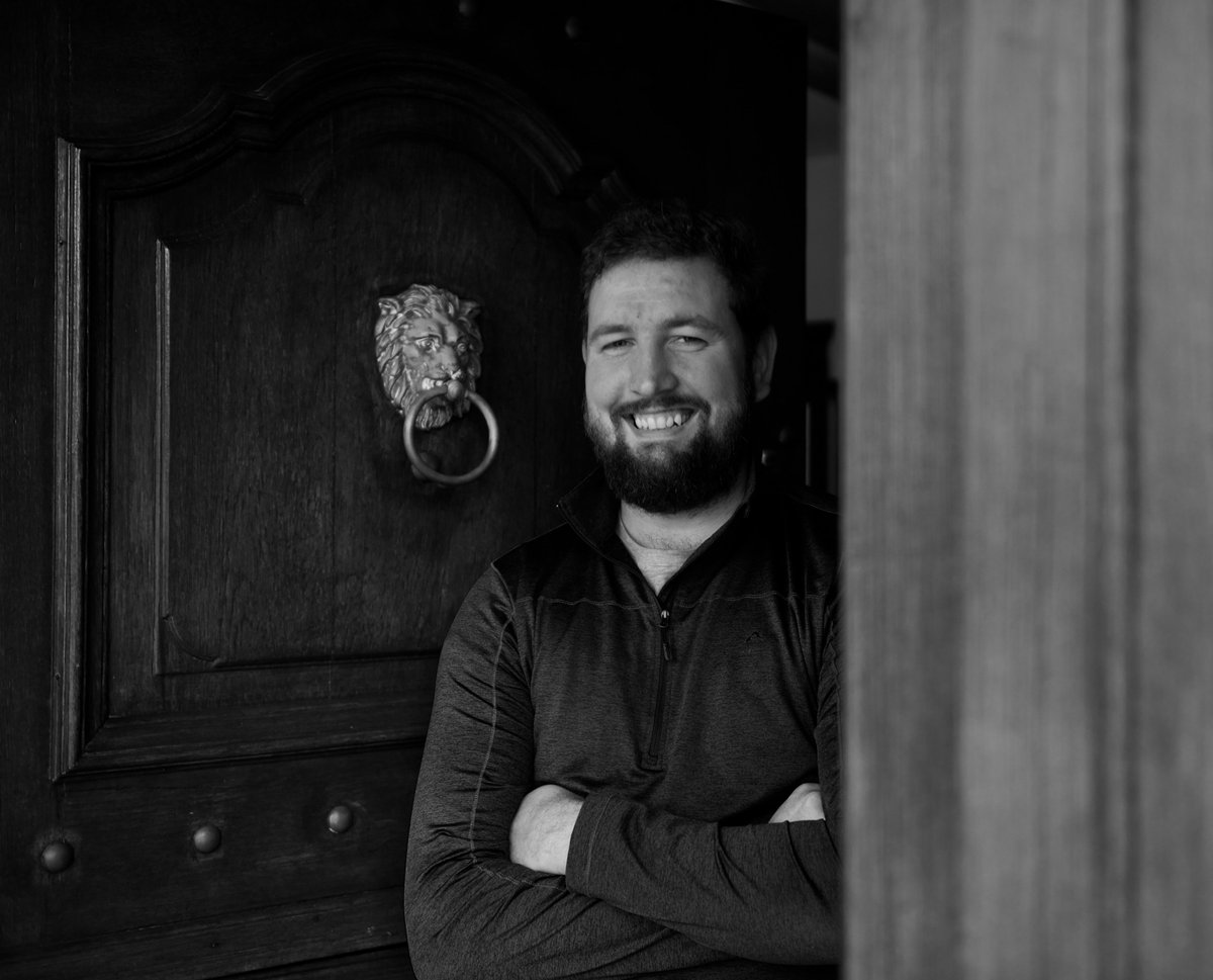 Gentle giant David Sadie of <a href="/DavidandNadia/">David&Nadia</a>, a Swartland superstar, is my South African winemaker portrait of the day. I took this standing on a ladder. #2019sareport