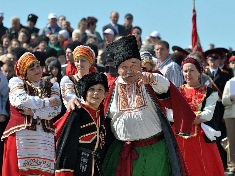 Кто составляет народ. Кубанская станица Атамань. Казачья культура. Народы Краснодарского края. Жители Кубани.