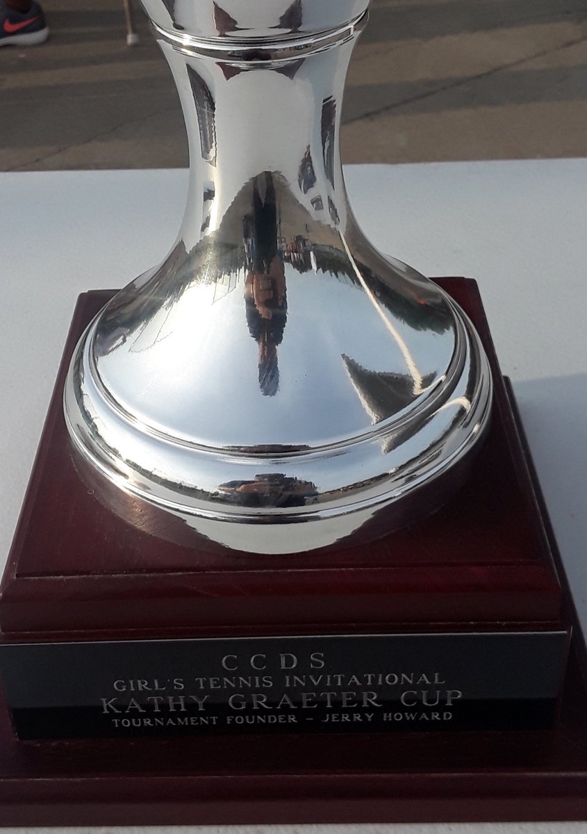 CCDSCoachRoss's tweet photo. Beautiful morning here at the Gordon Wright Tennis Complex for the annual CCDS Invitational! Best of luck to all the teams competing today (CCDS, CHCA, Turpin, Anderson, Loveland, Walnut Hills). #wearecountryday  @CCDWtennis @CoachDCoyle @TonyJaccaci @KDunnette @mlaughman https://t.co/2RXFPz3NWe