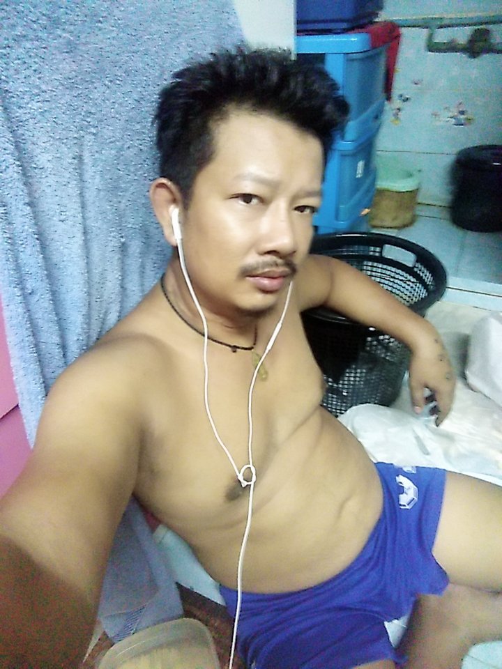 Visarus2's tweet photo. เห���นชอบถามกันจัง....
ผมชื่อ​ เบียร์​ อายุ​ 30​ ได้ทุกอย่าง
ควยใส่ถุง52รุดสุด​ สูง178​ หนัก88
เช่าห้องอยู่บางพลี​ ถนนเทพารักษ์​ กม.9​ อยู่คนเดียว​ ผัว/เมีย​ กูไม่มี​ อาชีพขายลูกชิ้นทอด#ชื่อพ่อชื่อแม่คงไม่ต้องบอกเนอะ https://t.co/pn3uSMIG0y