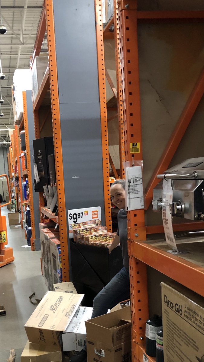ECook1225's tweet image. Awesome teamwork. Thank you for all your help. D31 supervisor Brandi, D38 Supervisor Monica, D93 Supervisor Tracy , and D23 associate Greg. #overheadorganization #instock123
#KILLEENSTRONG