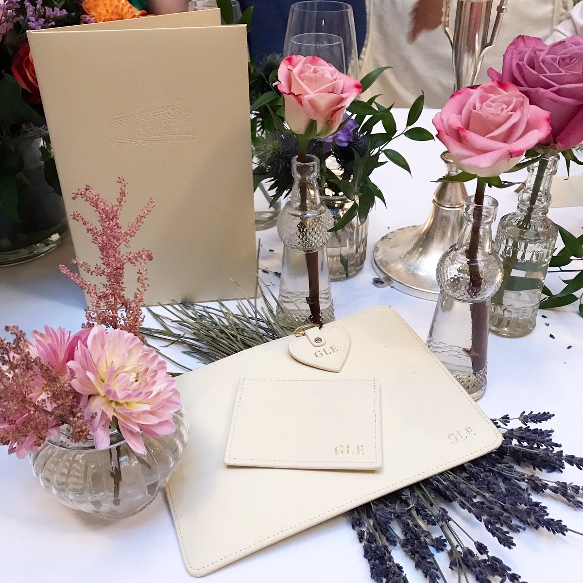 tearoselondon's tweet photo. Looking for a Wedding Gift? 💍👰🏻 SHOP our personalised Wedding Gift Set including cream leather Pouch, Card Wallet and Keyring at https://t.co/R6guXTi8lF 🛍🛒 #weddinggift #weddinggiftset #giftset #wedding #weddingideas #giftideas #personalised #personalisedgifts #bride https://t.co/lCG6CdyeI6