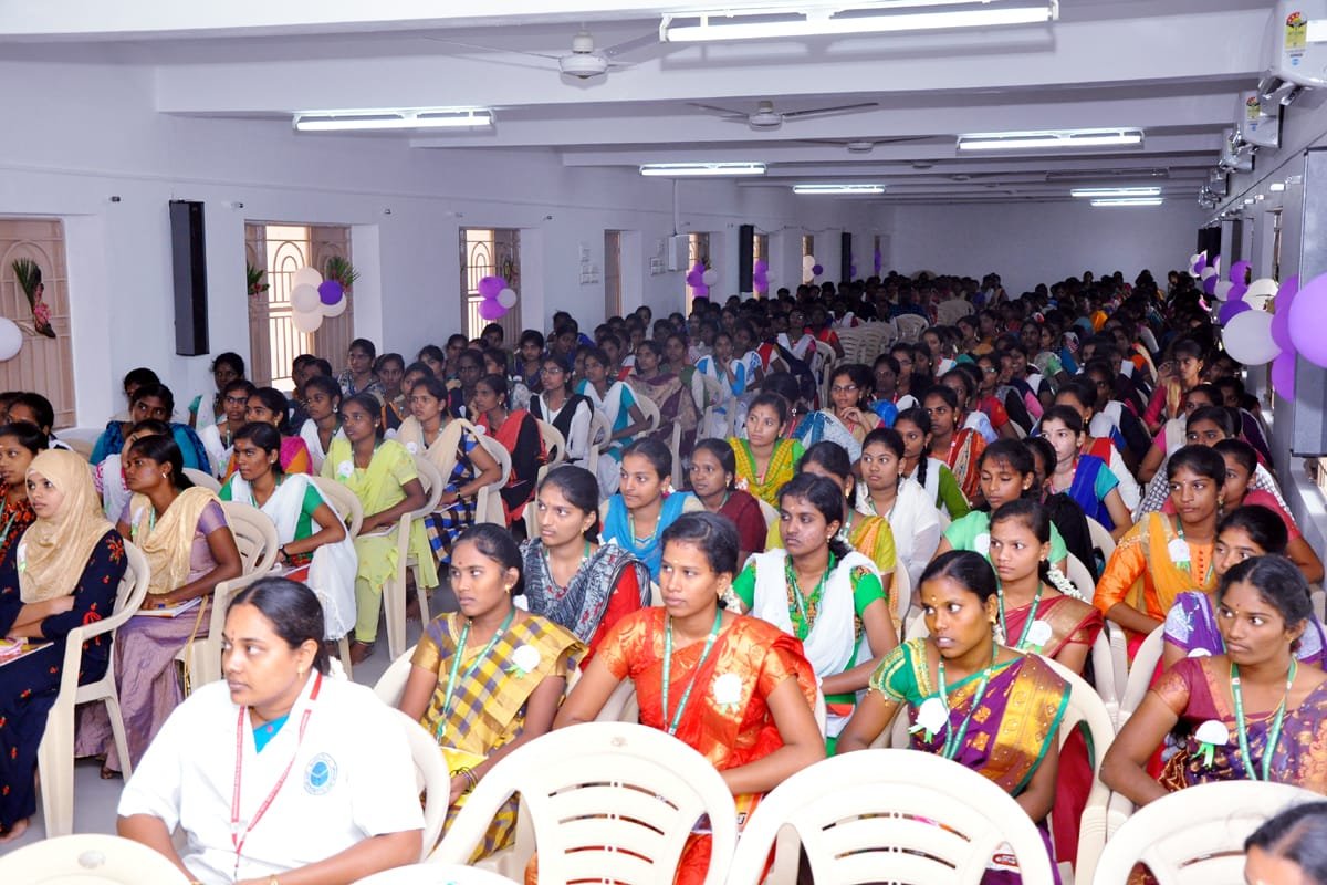 prakashmalmarug's tweet photo. Enjoyed delivering the Tech Talk on "Digital Transformation Trends 2019". Good fun, interactive and very productive. Heartfelt gratitude and thanks once again to Bharathiyar Arts and Science College, Attur. #interactivesession #OneGlobeSystems #OneGlobe #DigitalTransformation https://t.co/Cdy2mmqsbQ