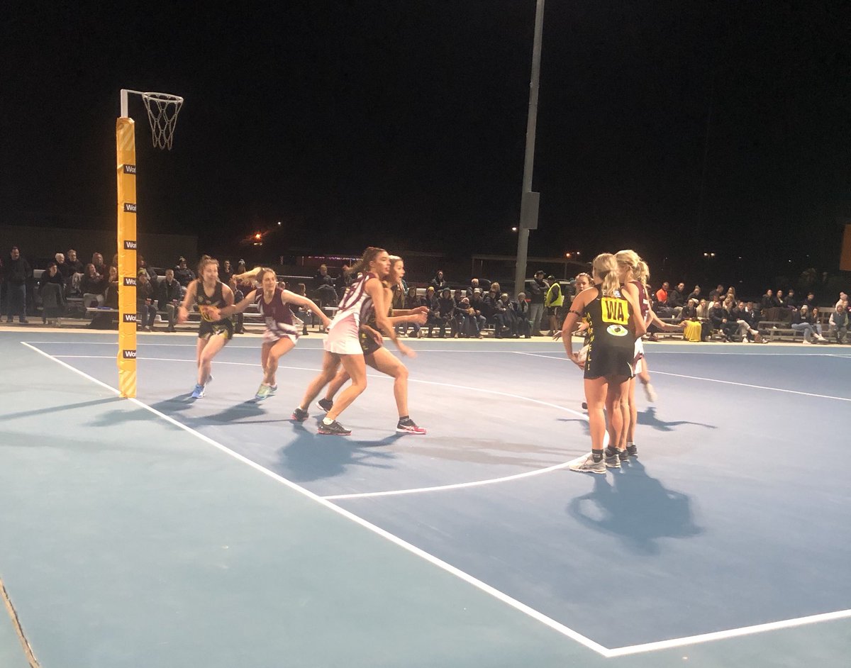 WorkSafe_Vic's tweet photo. Tigers and Maroons, you did us proud. To those who played, and those who pledged, thanks for making this a #GOTM to remember. #WorkSafePledge @MorwellFNC @TraralgonFNC @AFLGippsland https://t.co/RS0nJfMWlZ