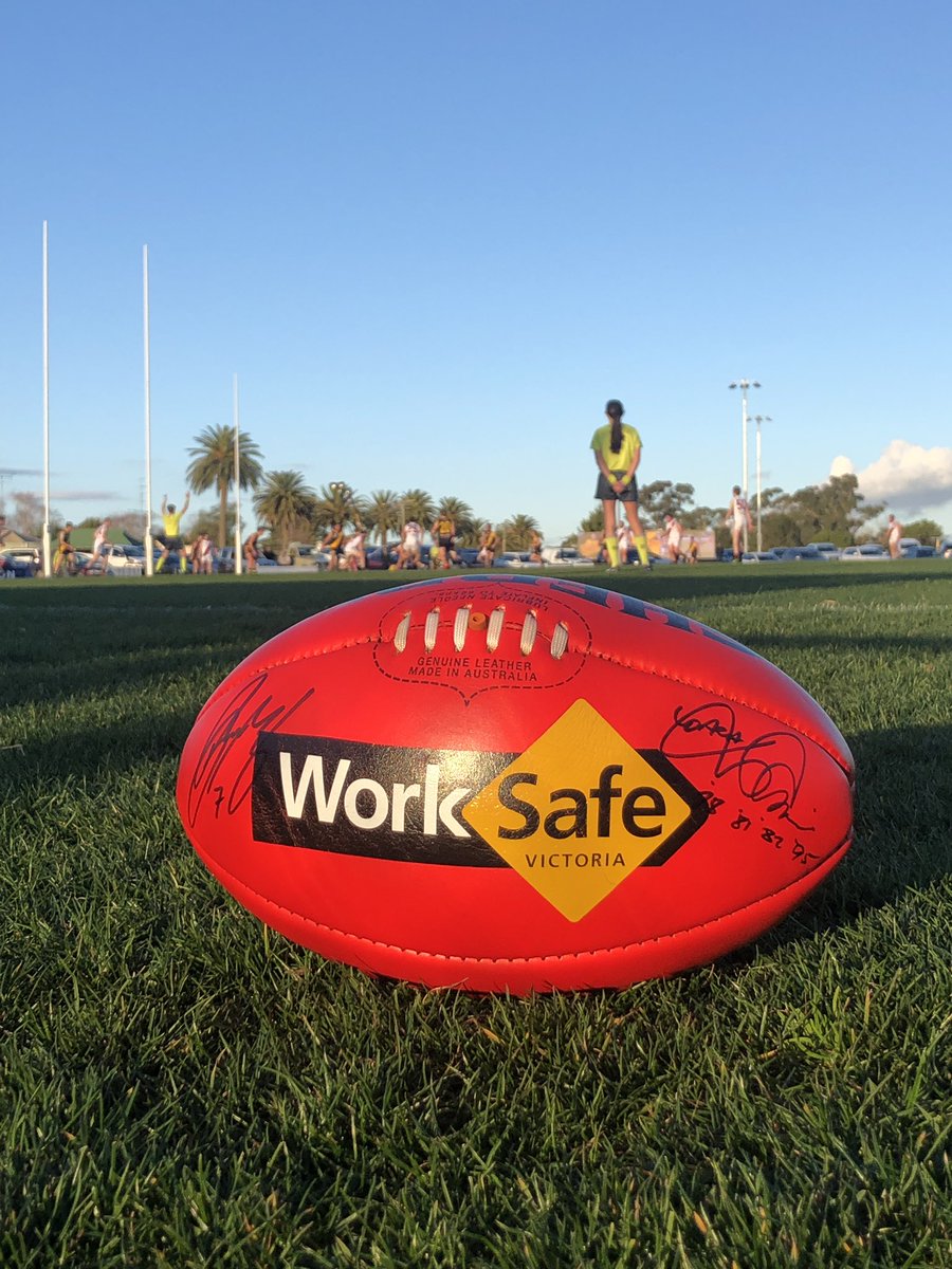 WorkSafe_Vic's tweet photo. Tigers and Maroons, you did us proud. To those who played, and those who pledged, thanks for making this a #GOTM to remember. #WorkSafePledge @MorwellFNC @TraralgonFNC @AFLGippsland https://t.co/RS0nJfMWlZ