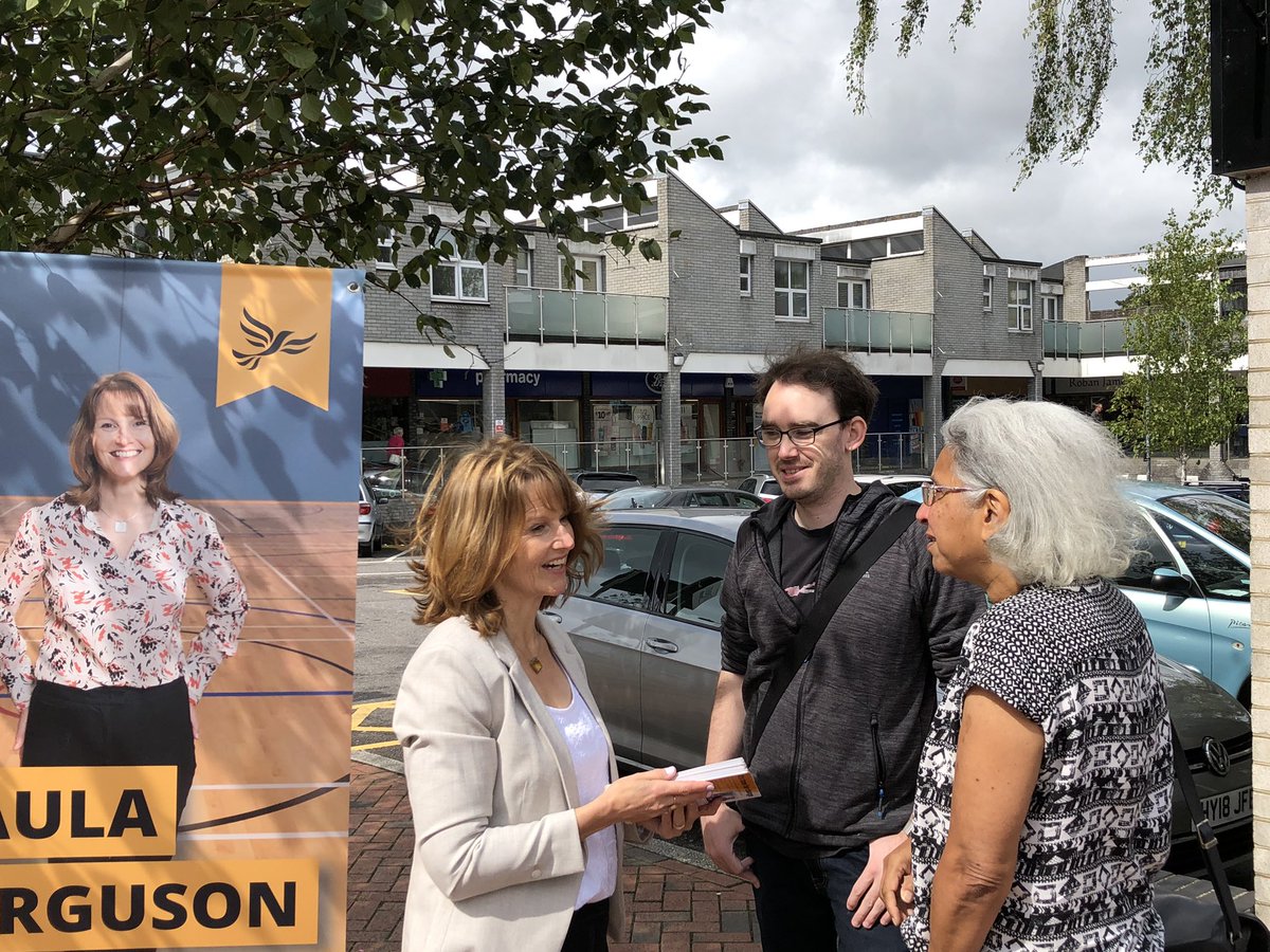 PaulaWFerguson's tweet photo. Lots of people stopping to chat today outside the Fryern Arcade in #ChandersFord. People are really concerned about the impact of Brexit, cuts to education funding and the NHS. They don’t want it to be this way. #DemandBetter #paula4win #paula2win #winld https://t.co/jTQ7pWMrMs