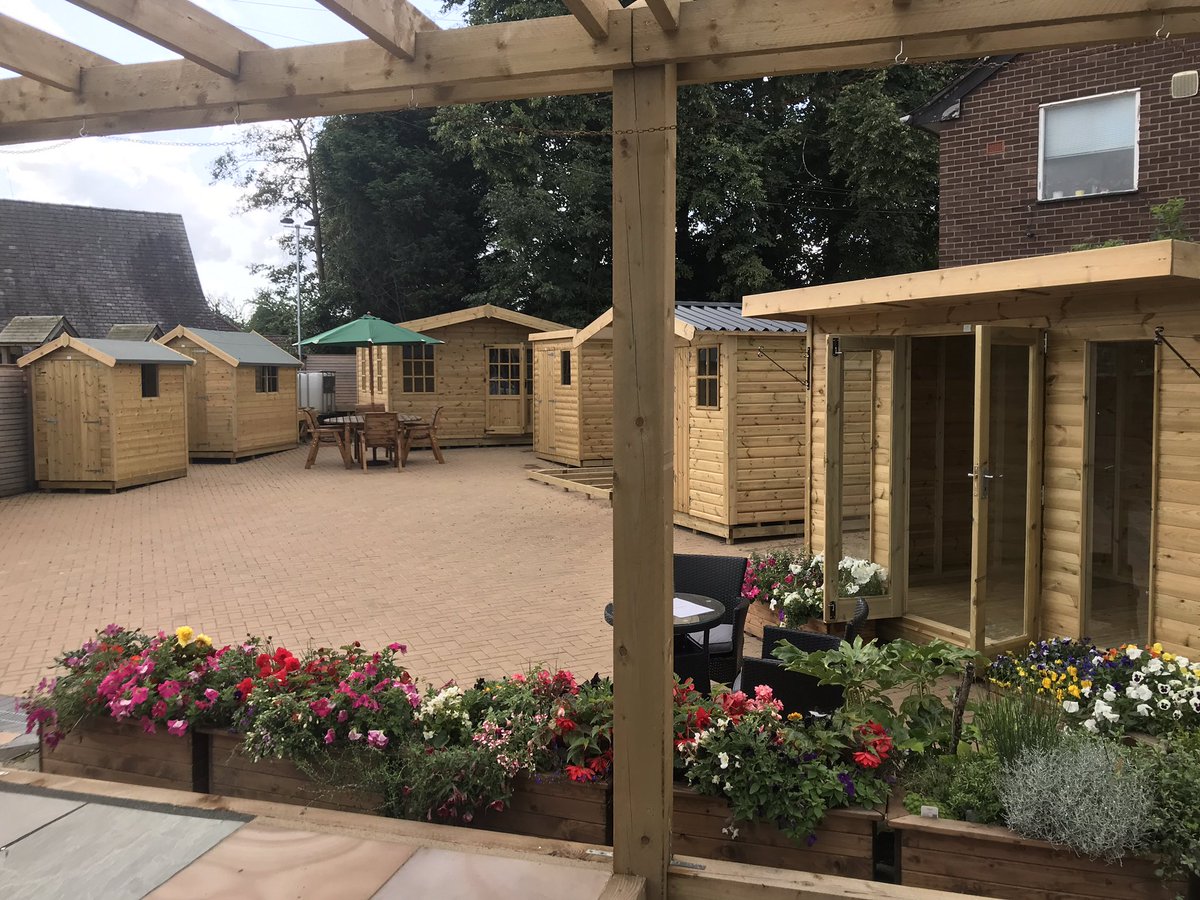 Birchgardencent's tweet photo. Our Display site at 2 Councillor Lane cheadle Stockport SK8 2BY 01614567093 https://t.co/2sgFW8IUpq