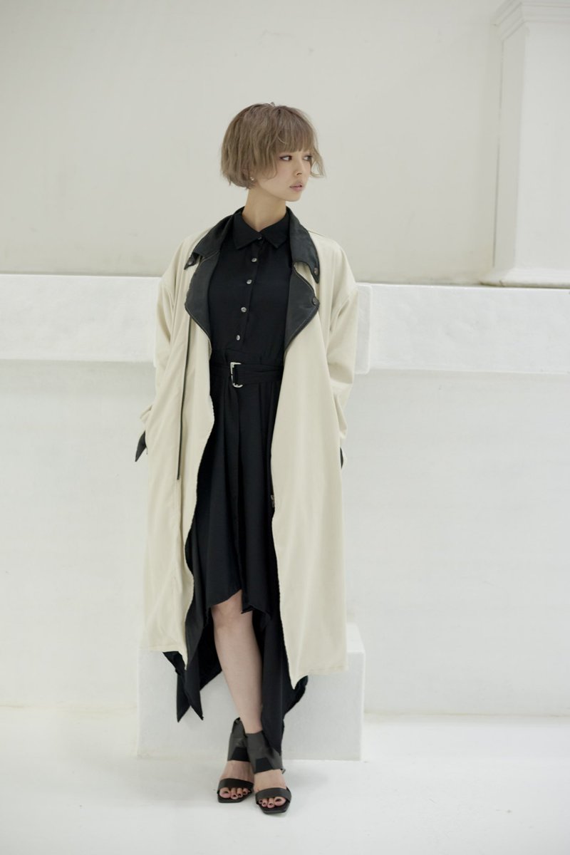 some0658's tweet photo. 4th collection【 表裏のエラッタ 】

「 Nia suede rider's coat / Beige」

model :: 最上もが(@mogatanpe)

https://t.co/AjrrEkuZP8 https://t.co/ZUMU1EGGGC