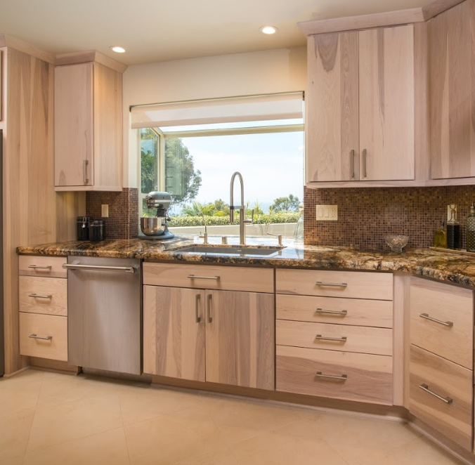 A culinary pull down faucet on a stainless steel under mount sink up against that view? Hand washing dishes may become enjoyable!😜🌴

#RemodelWorks #SanDiegoRealEstate #LoveWhereYouLive #InteriorDesign #HomeImprovement #KitchenInspo #DreamKitchen #DesignBuild