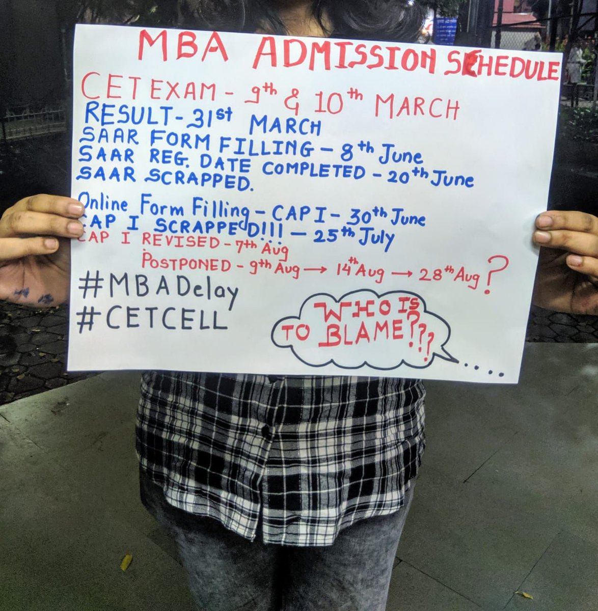 GNapate's tweet photo. @TawdeVinod Gajanan Napate:
नमस्कार सर .दोन महिन्यांपासून आमचे MBA चे एडमिशन रखडले आहे. जवळ जवळ ३५००० मुला मुलींनी महाविद्यालयात एडमिशन फीस भरलेली आहे. मात्र याबाबत अजूनही कुठलाही ठोस निर्णय DTE ने घेतलेला नाही. याकडे मा.  शिक्षण मंत्र्यांनी लक्ष द्यावे ही नम्र विनंती. 
#MBADelay https://t.co/uq5wxLxLCX