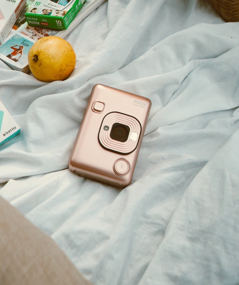michaelmacalos's tweet photo. Litol kid enjoying his new toy!!! 😅✨ Excited to create fun memories with the new @teaminstaxph Mini LiPlay!! ❤️ You can add sound to your memories (printed photos) with the 'record and convert QR' feature!! 😱

#teaminstaxph
 #instaxminiliplay
 #livelifeplay https://t.co/KRoyBsk3Kp