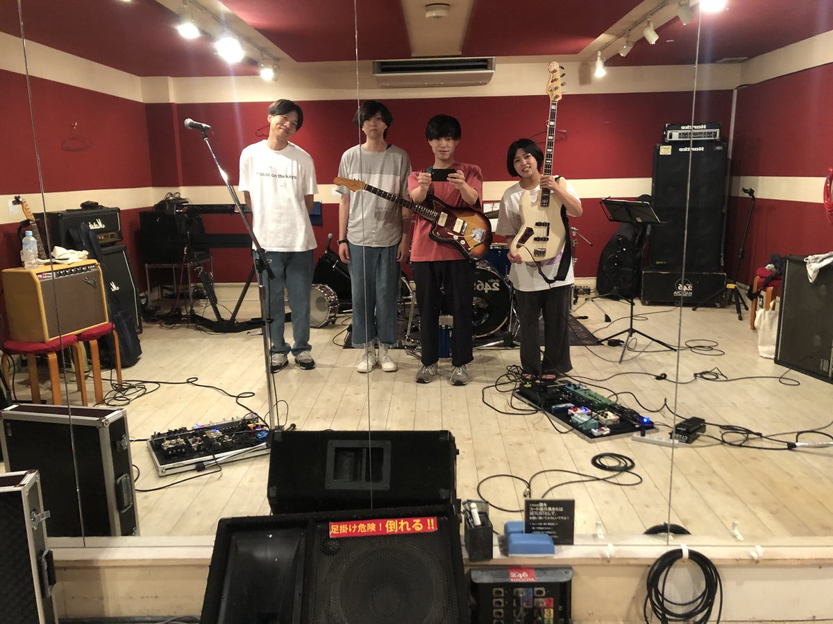 raincaughts's tweet photo. 9/20のサポートベーシストはうえまやちゃん（@uemaya ）に弾いてもらいます。
東京モナレコードよろしくお願いします。 https://t.co/yMbP67LCsS
