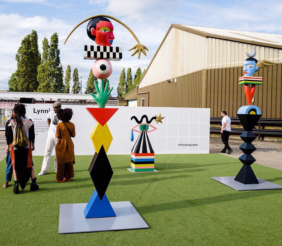 Lynnie_Z's tweet photo. So excited to finally launch my 3 sculptures ‘The Divine’ commissioned by @LIFEWTR showing at brick lane yard/Truman brewery until this Sunday. ❤️🧡💛💚💙💜 https://t.co/isDzsMkiwd