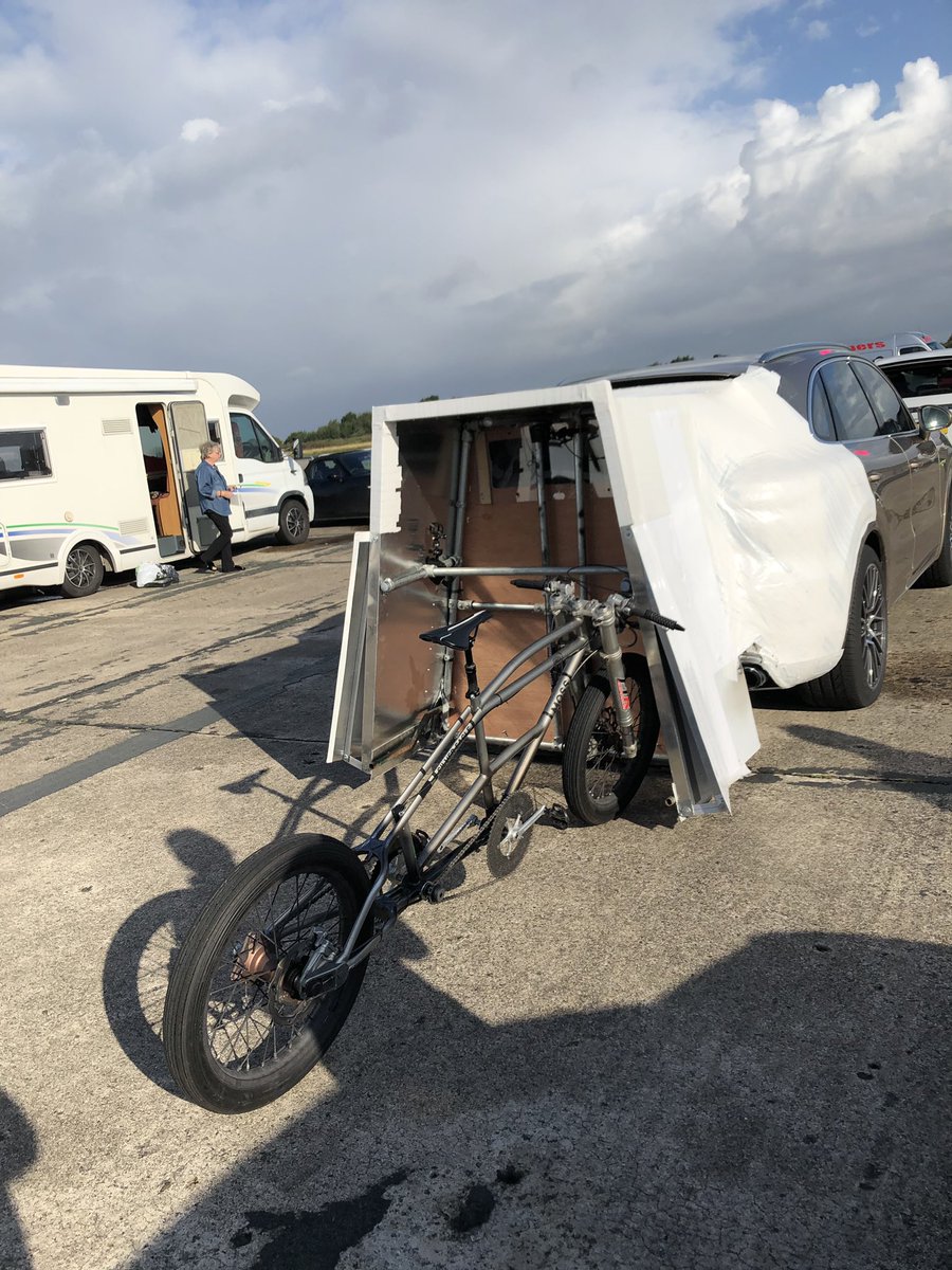 LEGRO's tweet photo. We are signed on, pace car and bike checked. We are running alongside Straight Liners Speed event so we have to wait our turn First run about 11am #operationpacemaker #170mph #yorkshire #porschecayenne #davidahelmets #dainese #schwalbe #mossbikes #fenwicksbike https://t.co/3LfUZxoWzq
