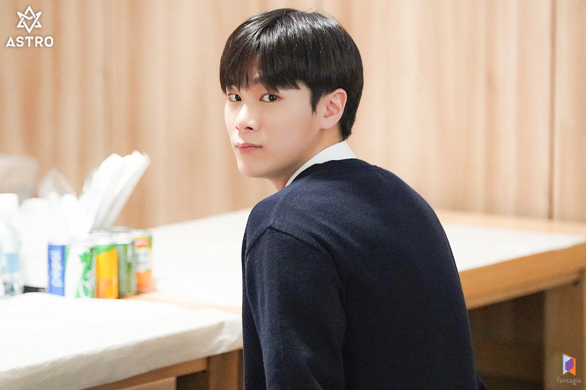 ASTRO JAPAN OFFICIAL على X: ASTRO JAPAN OFFICIAL على X:
