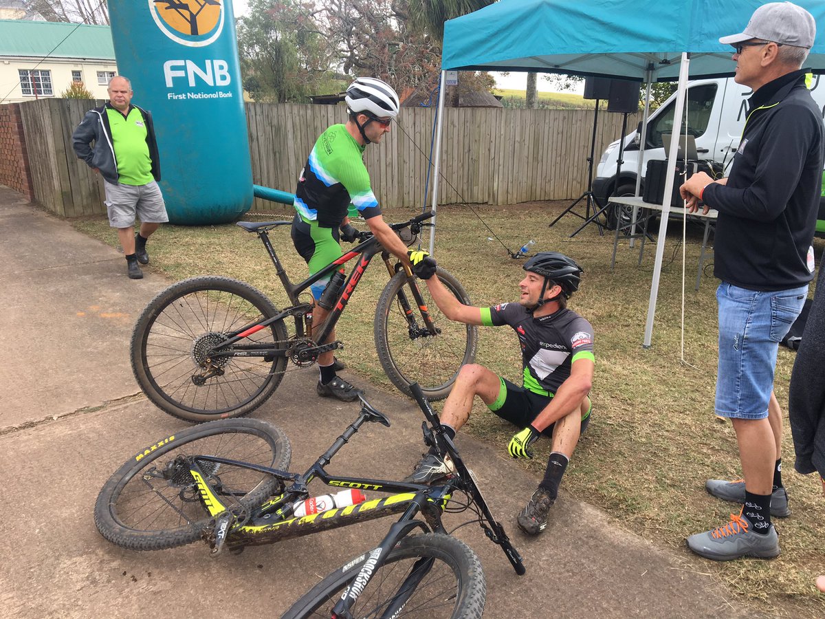 Tight racing at the top saw Stuart Marais take the win with Tyronne White filling in at 2nd place.

#race9 #quattro #bornwithmomentum