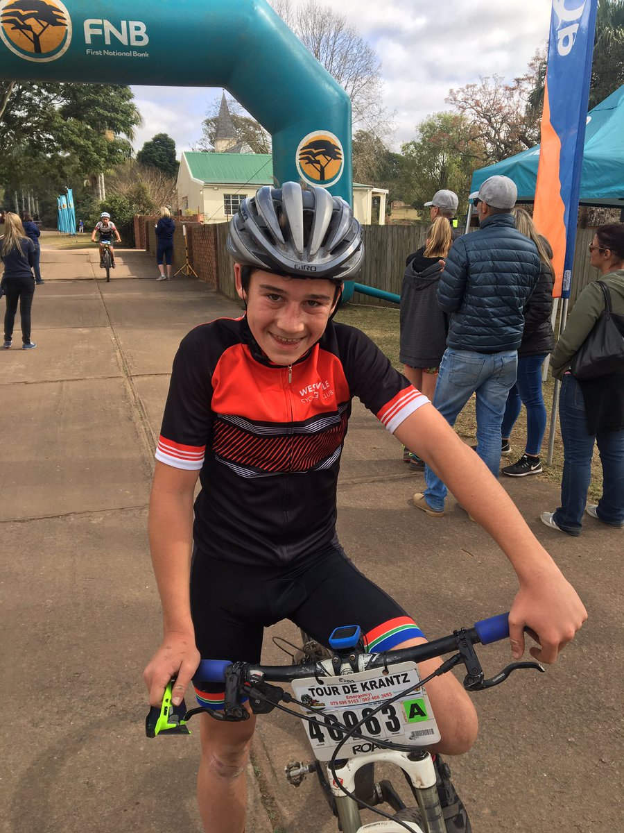 Evan Moolman took 2nd place in the 25km! Omar Wilson was just behind him to wrap up the top 3. 

#race9 #quattro #bornwithmomentum