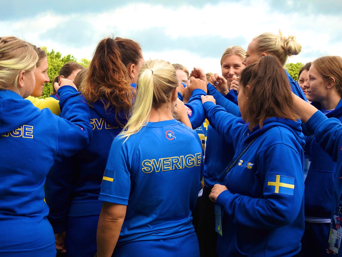 swe3se's tweet photo. Ett lag, tillsammans är vi starkast. #HejaSverige🇸🇪 #WECLeeds2019 https://t.co/dhLwrVynfq