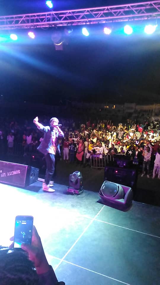 MusicJunkies247's tweet photo. #ThaBlackBoi #PatapaaAlbumLaunchConcert #PatopaSoldiers #Patapaa #Swedru #UpTownEnergy #RebelAfrica #DontShout🎶🎵 #Shegey🎶🎵 #KobbyKyei #NyDj #Nkonkonsa #ZionFelix
@ThablackboiGh https://t.co/X1IHsdd2Mq