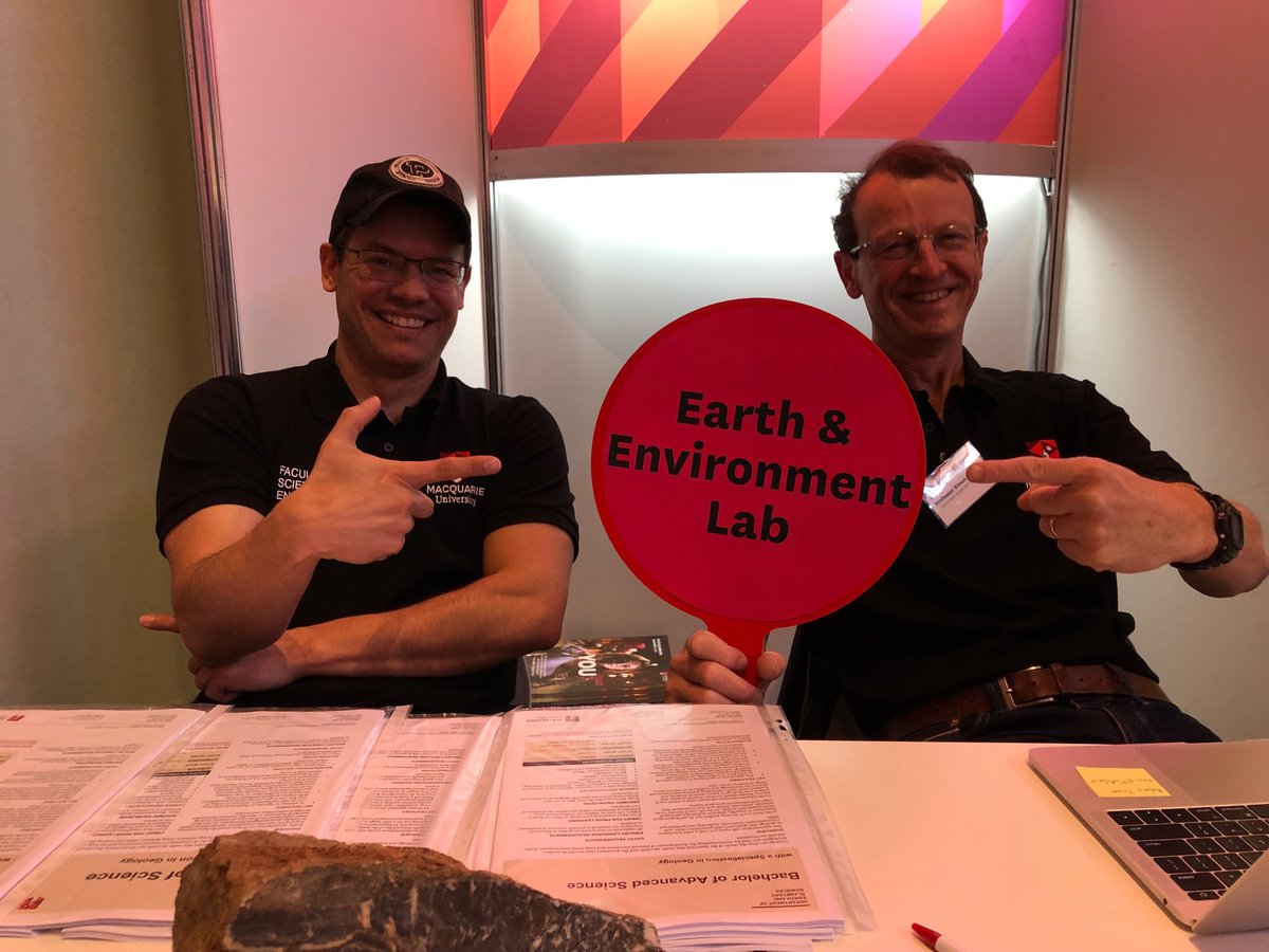 It’s a wrap! Huge thank you to the 30 <a href="/MqEPS/">MQ Earth & Plan Sci.</a> students, postgrads, postdocs, staff and alumni that helped with the setup, talks, tours, advising, rock-mineral showcase, and make an earthquake, microscopic earth, panning for gems, ice cores and exploring mars activities today!!!