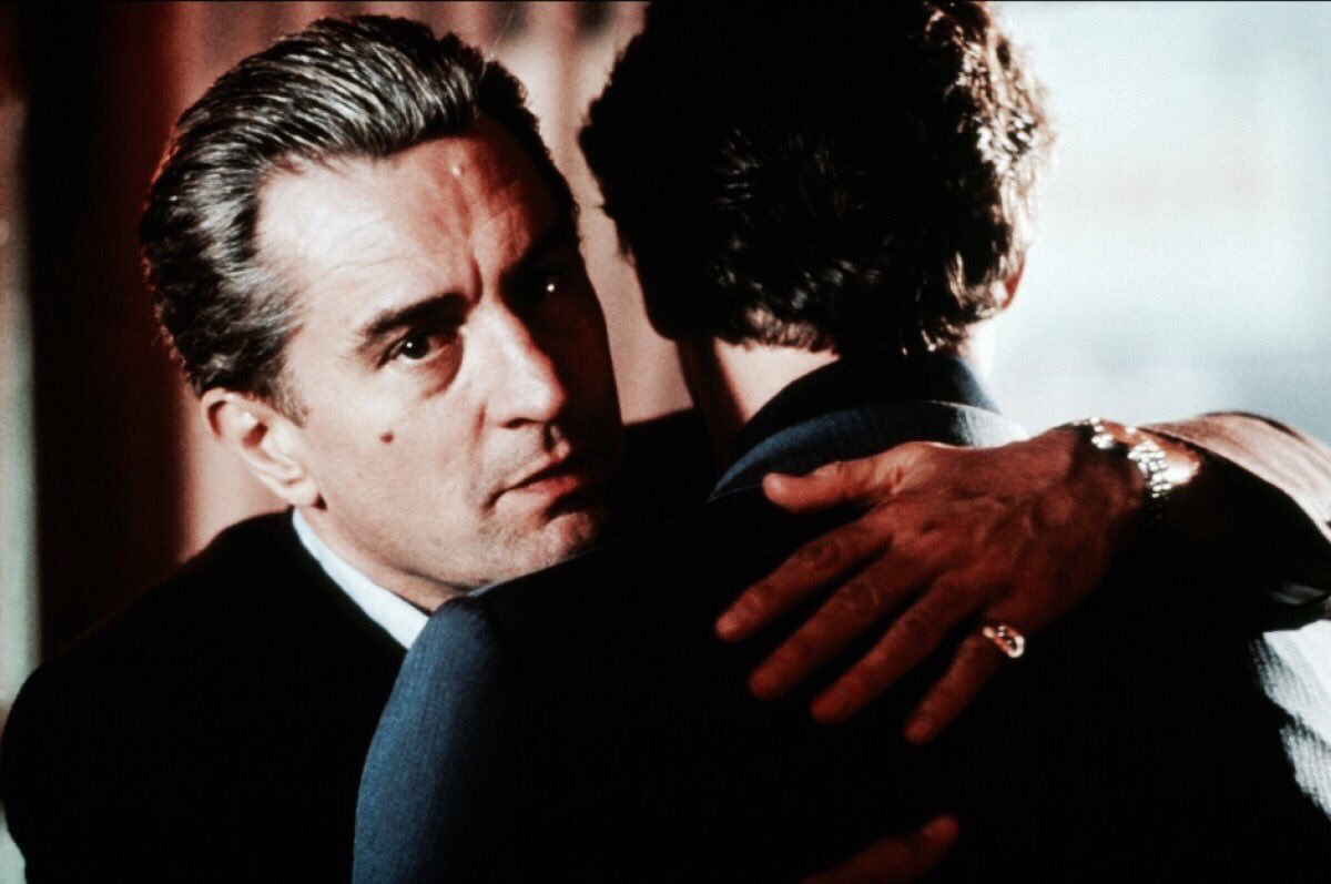 retrochenta's tweet photo. Hoy cumple 76 años ese genial actor llamado Robert de Niro, que hace creíbles todas sus interpretaciones. https://t.co/UDsUDJ2ANk