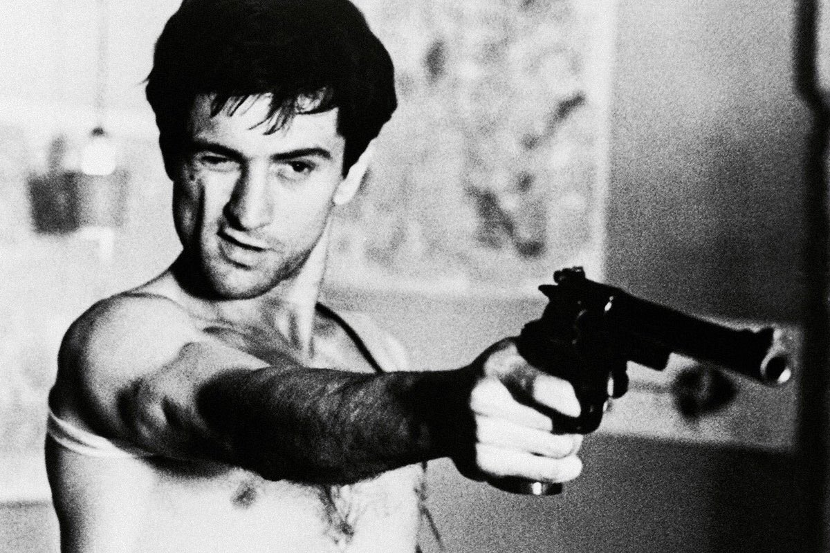 retrochenta's tweet photo. Hoy cumple 76 años ese genial actor llamado Robert de Niro, que hace creíbles todas sus interpretaciones. https://t.co/UDsUDJ2ANk