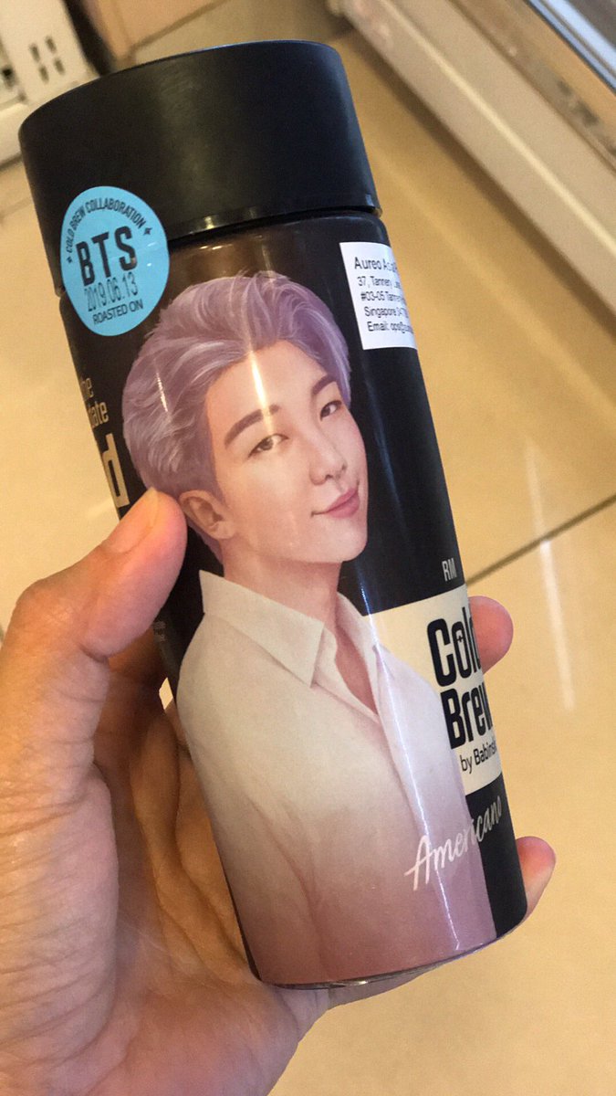 key_jing's tweet photo. Refreshing with Namjoon💜💜💜@BTS_twt https://t.co/u5SObdEUKa