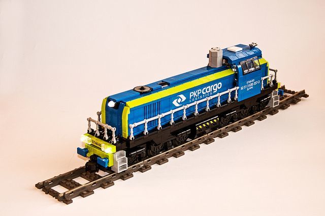 brickadelics's tweet photo. #brickadelics pinnet to LEGO trains, railway, locomotives:   https://t.co/h8IPnQPUo5 https://t.co/LhG2U2PPJS
