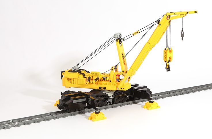 brickadelics's tweet photo. #brickadelics pinnet to LEGO trains, railway, locomotives: LEGO Ideas - Railway Crane, Goliath https://t.co/iKeMIxzo79 https://t.co/NPrGxEw6fR