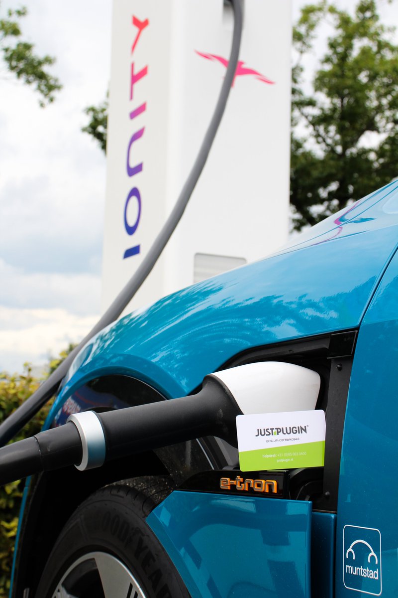 Goed nieuws! sinds deze maand is het mogelijk om met de Justplugin laadpas te laden bij alle! 
@IONITY_EU 
 laders. Ideaal voor op vakantie!  Overzicht buff.ly/2OXweyE. Bedankt 
<a href="/muntstad/">Muntstad</a>
, 150kW⚡️snelladen met de #Audi #Etron Laadpas aanvragen? buff.ly/2OYtXmU