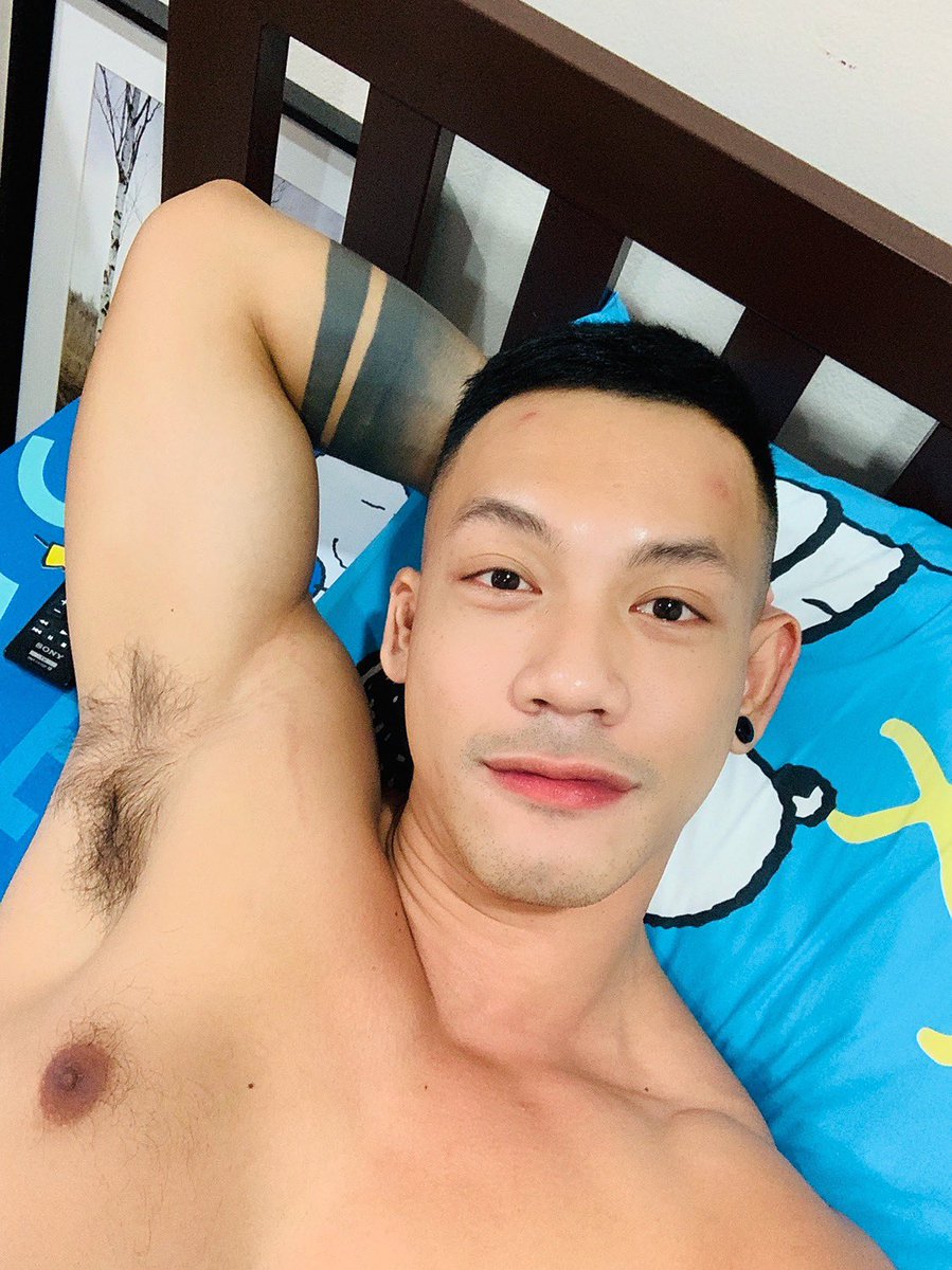 New_chewchew12's tweet photo. ก็แค่สิวขึ้น ฉีดยาก็หาย https://t.co/NeZdgxbBpm