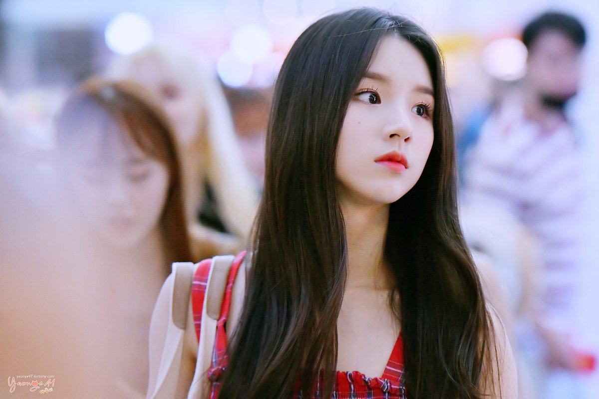 heejin pics (희진) tweet media