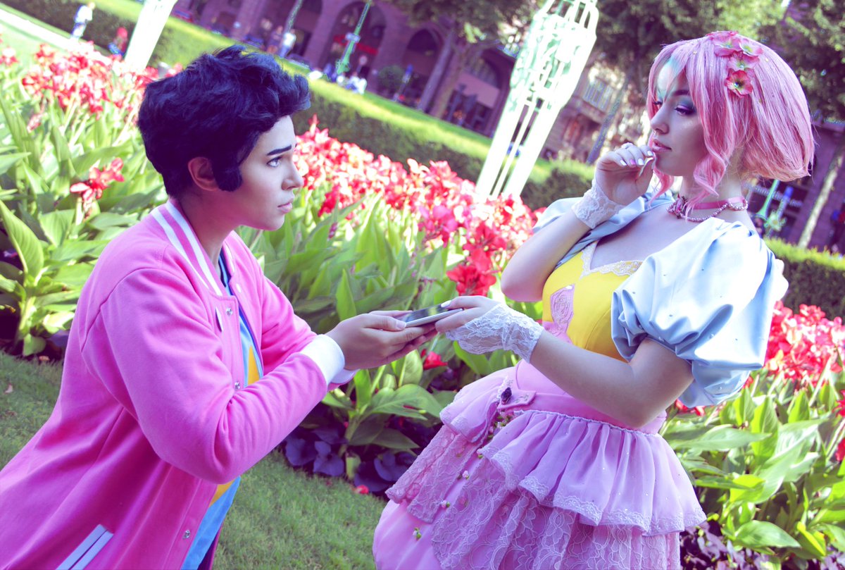 ItezaCosplay's tweet photo. 》Sorry to make you come all this way...《
First shooting result from our Animagic shoot! #stevenuniverse #asinglepalerose 
📷: @Ansuchi 
Steven: @hello_sunni https://t.co/RelFO7MInh