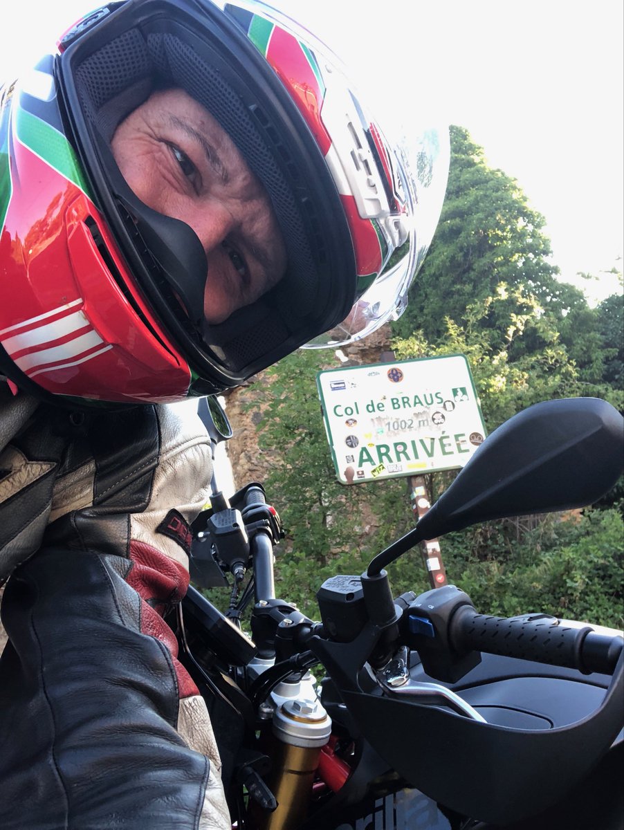 pesce_agostino's tweet image. #Trasgressivi ? La cosa più #trasgressiva é essere #normali !!! Di gente pazza, voyeurs o “m’as tu vu” ce n’è anche troppa in giro. ⁦@robertdenirocom⁩ #enjoy your #summer #geteasy #haveafun