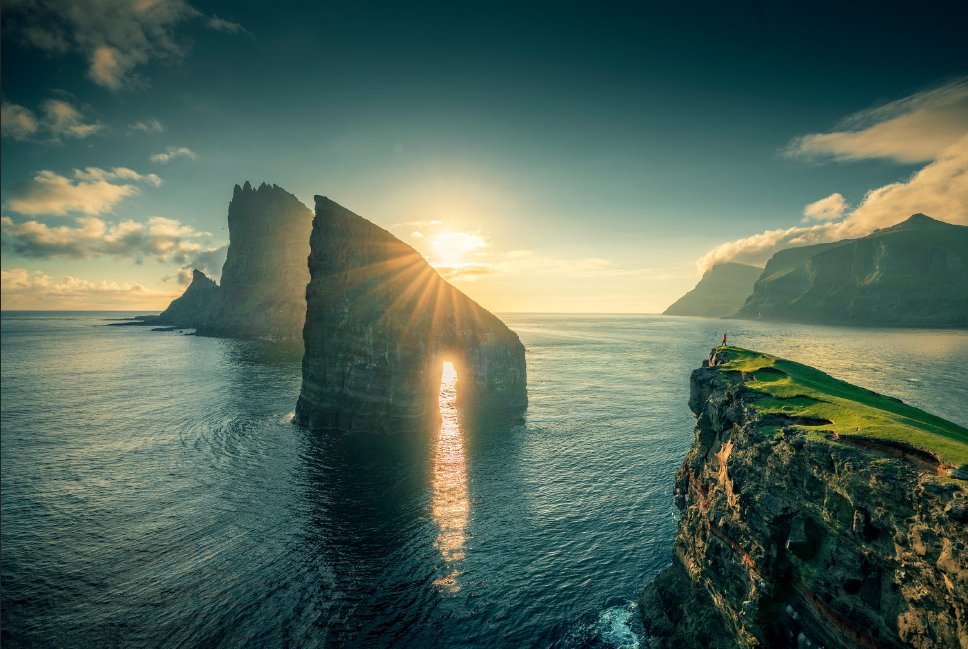 명성을 쌓는 데는
20년이 걸리지만
그것을 무너뜨리는 데는
5분이 걸린다.
그것을 명심한다면,
당신의 행동이 달라질 것이다.

- 워런 버핏