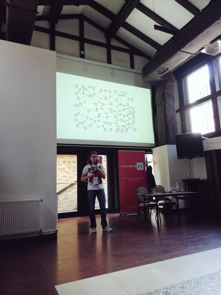 dynam_it's tweet photo. Czas na walkę Kubowicz kontra Kubowicz! @programistka o syndromie oszusta i @pkubowicz o testach kontraktowych - tylko na #dynamIT2019 🔥 https://t.co/mS7CaVOhW4