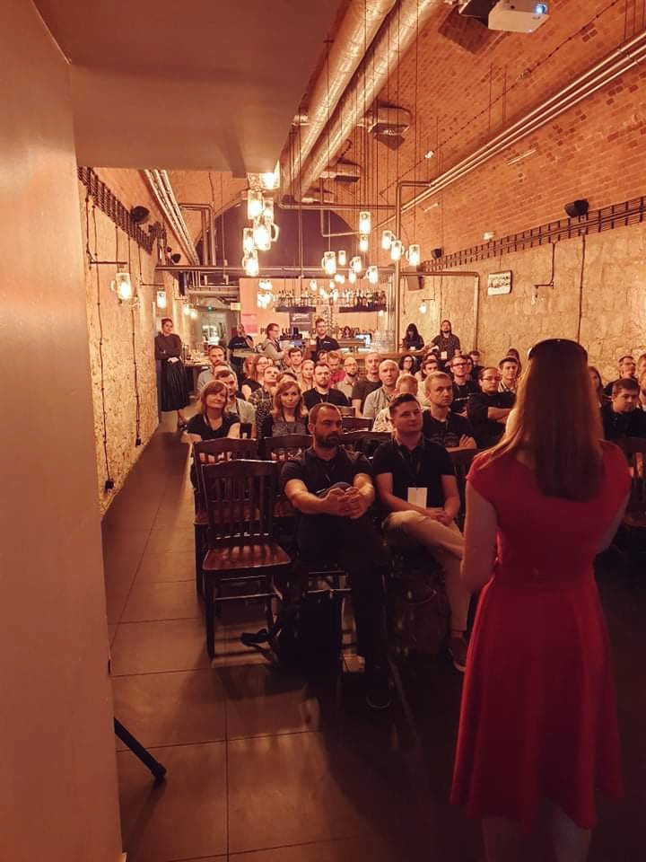dynam_it's tweet photo. Czas na walkę Kubowicz kontra Kubowicz! @programistka o syndromie oszusta i @pkubowicz o testach kontraktowych - tylko na #dynamIT2019 🔥 https://t.co/mS7CaVOhW4
