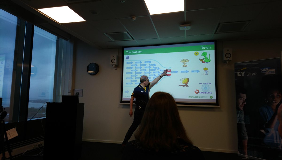 Ygriega's tweet photo. After @qmacro hit the stage again for some fancy and serious CDS, CAP and OData action, @hardyp180 continues with the future of #ABAP programming. #ABAPsNotDead #sitOSLO https://t.co/c4FCSOURsh