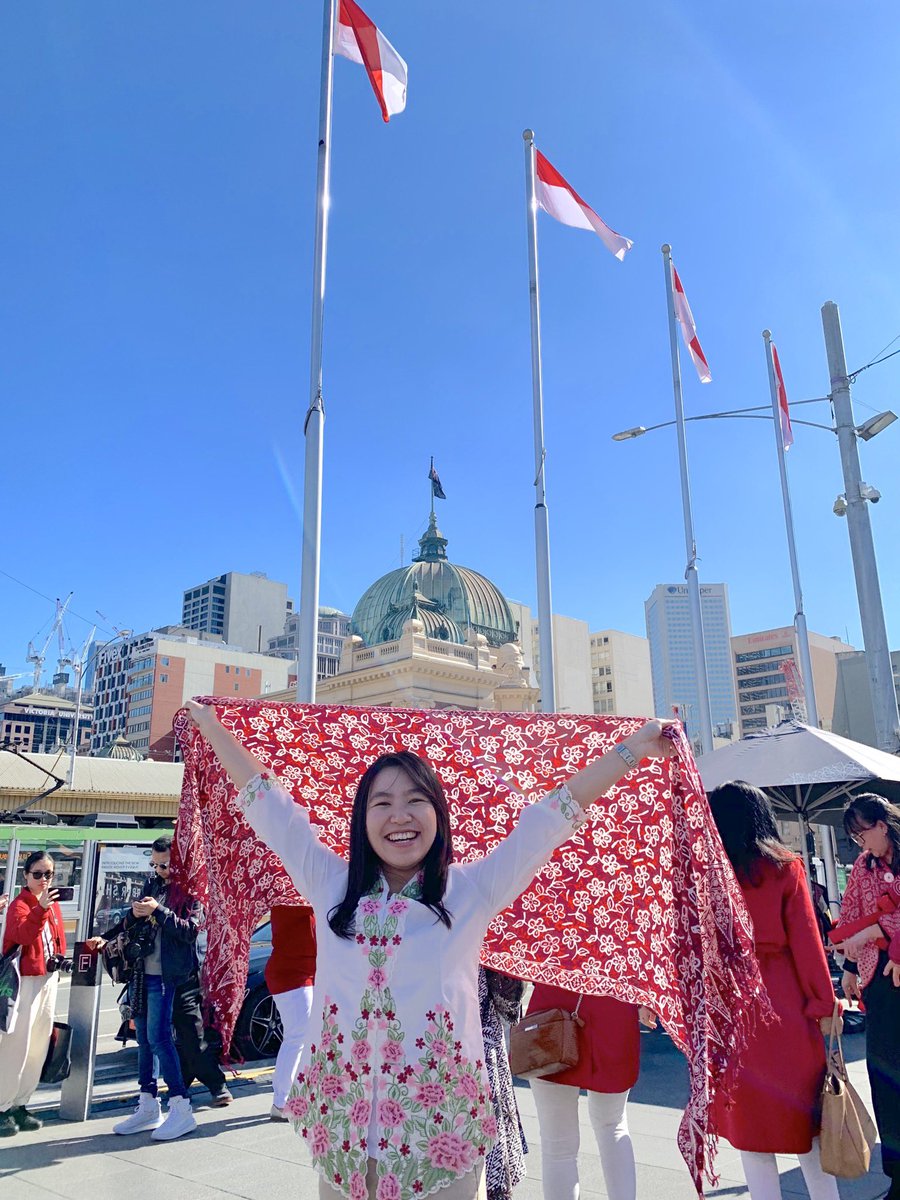 yohanarosendra's tweet photo. Happy Independence Day, Indonesia! Being away from you makes me love you more. You’re the only long distance relationship I’d be willing to be into. 🇮🇩 🇮🇩 🇮🇩  #RI74 https://t.co/ufUvZ2eWqu