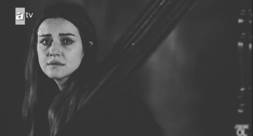 rizehanim's tweet photo. "Kim bilebilir kimin halini,
Dil söylemez yüreğin harbini."
-Sezen Aksu 🍃 https://t.co/TUydRItd5H