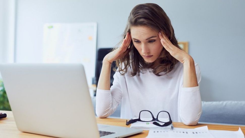 Voiceoverparty2's tweet photo. Why does #eLearning sometimes fail?  Here is a look at some common pitfalls.  #training #ux https://t.co/BDL2n9diaa https://t.co/trEI1PBhMp