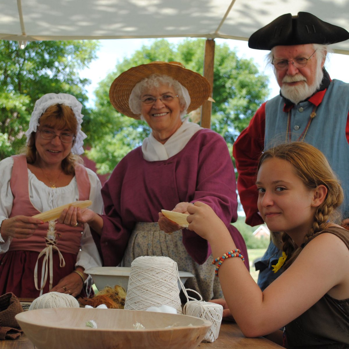 LondonderryCVC's tweet photo. Stop by the Morrison House today for a special day of history lessons as Londonderry celebrates its 300th anniversary and Old Home Day! https://t.co/gnrWbf8n2h