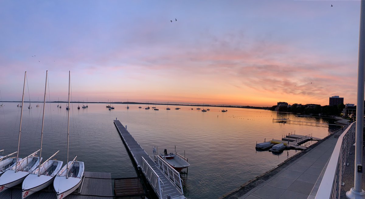HaltermanLab's tweet photo. Iβm torn over whether itβs worth paying money to wake up at 5am to go run 13 miles with hundreds of other sweaty people, just for one βfreeβ beer at the finish. At least the view is great this time of day. #allaboutthebling #madisonmini https://t.co/b1qH8lztAV