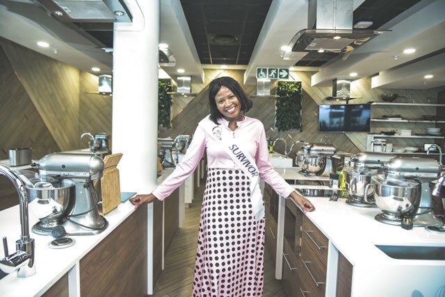 Vitality_SA's tweet photo. Instilling hope in other breast cancer survivors with @WhirlpoolSA, Mickey Mabuza shares her inspirational story of triumph in the face of adversity at the #VitalityHealthyFoodStudio. Full story here: https://t.co/1yvDerjOVl #UnderstandCancer #LoveMyWhirlpool https://t.co/qfuEoiEtBY