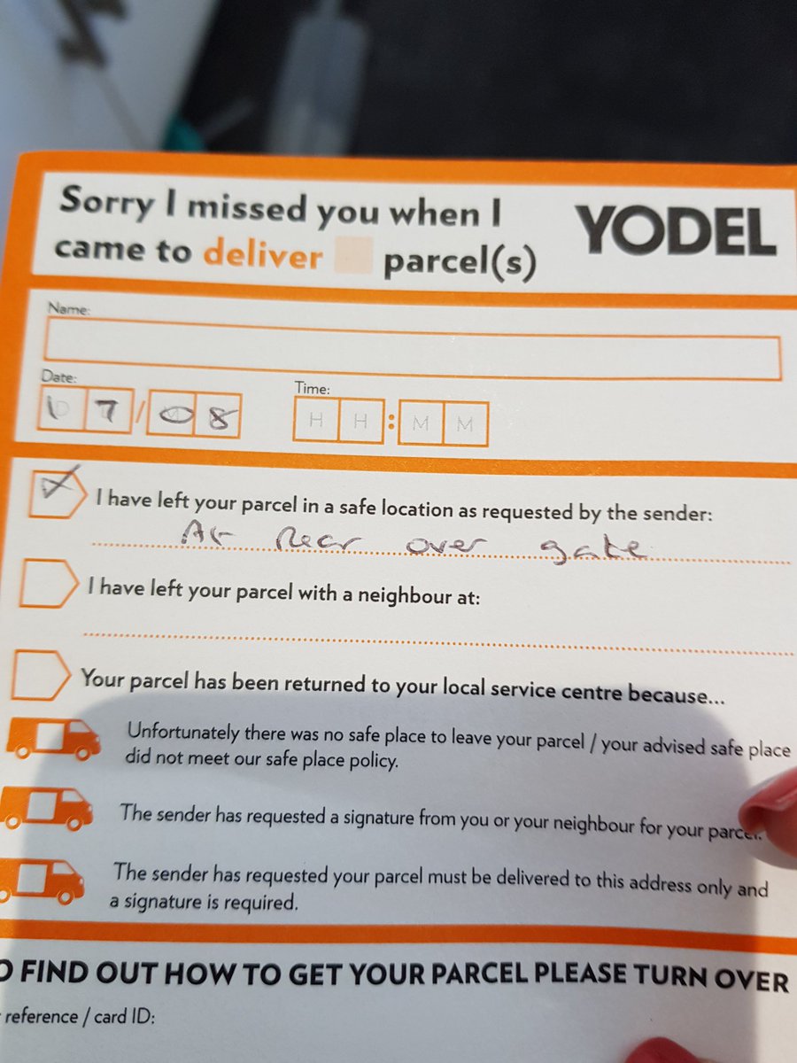 karenrycroft's tweet photo. @YodelOnline @MuscleFoodUK
AGAIN! my neighbour offered to take it in but he still punted it over my gate might need to rethink my lunches https://t.co/TAoF1QFMwA