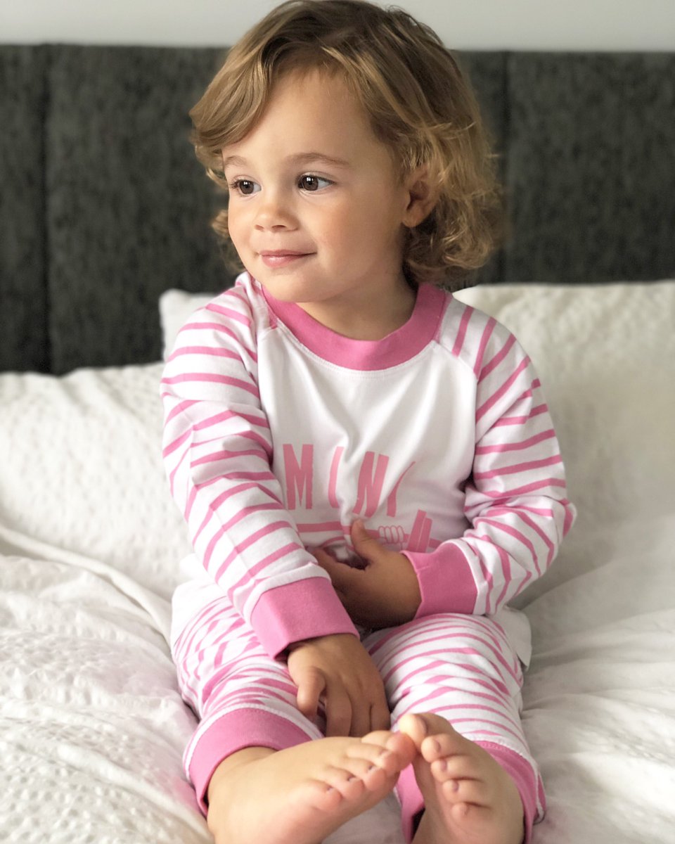 minichimps's tweet photo. We are still loving the pink PJs 😍 https://t.co/mZLdH1Elxq