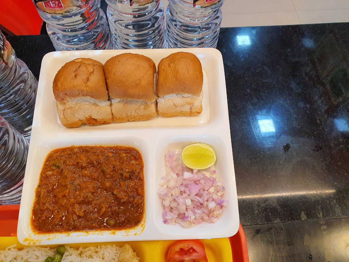 alamzohaib's tweet photo. Too yummy... Next level camera https://t.co/gEMtx77juD
