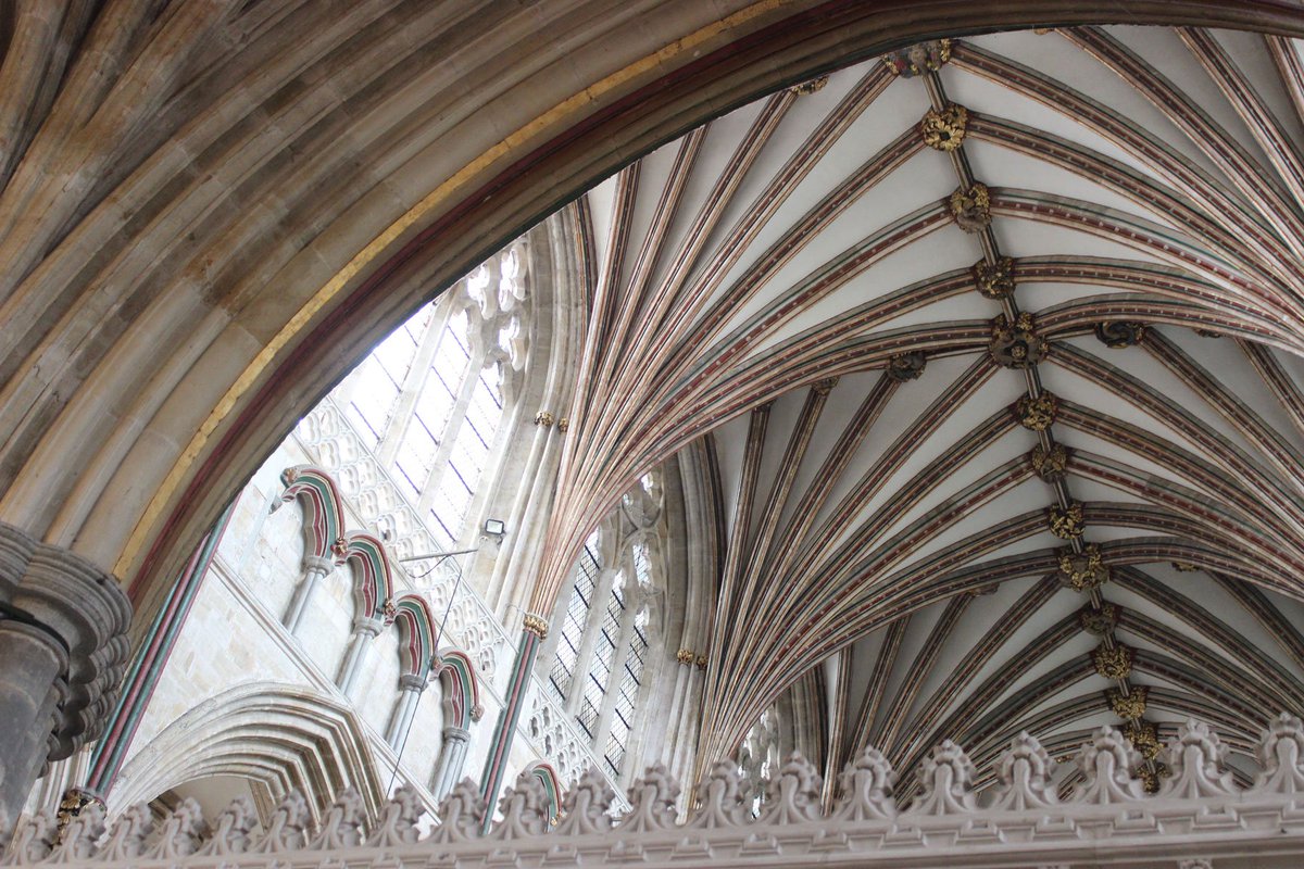 ExeterCathedral's tweet photo. Glorious views of the vaulting can be found from all sides of the Cathedral. Be sure to #lookup as you #walkonthrough! Not only are the shapes incredible, every ceiling boss is unique, and each one tells a different story. https://t.co/uG9tpNFk6U