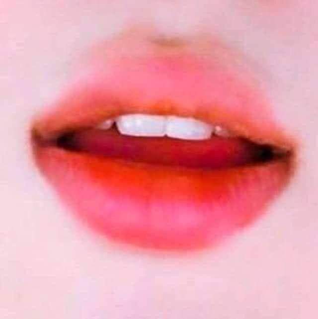 jiden07_17's tweet photo. @ArmyBrigade13_D @ArmyBrigade13_H @BTS_twt Sexy lips of my sweetie #JIMIN
#WewantABBack
#MTVHottest BTS @BTS_twt https://t.co/LsbFwekq8I
