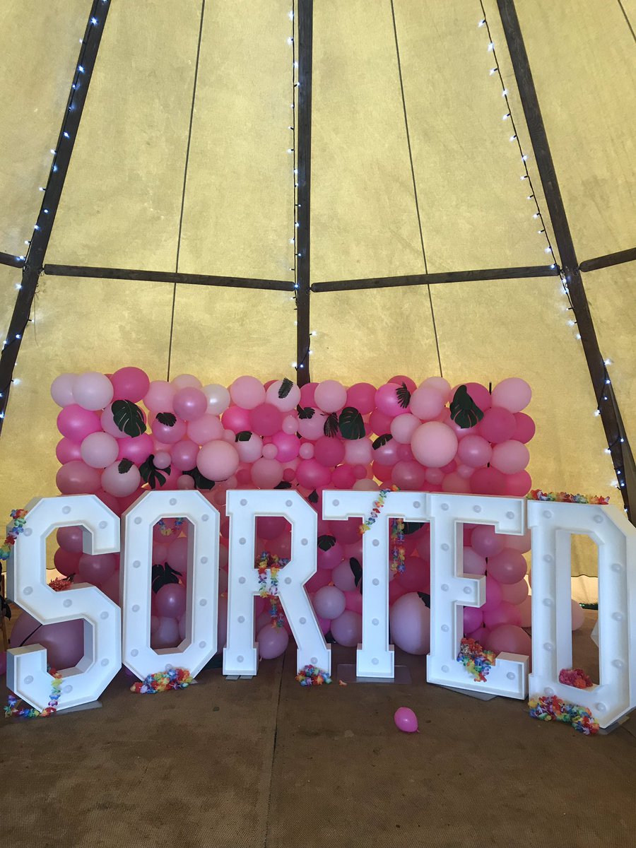 SortedOfficial's tweet photo. Just when we thought we couldnโt top last year, Sortedโs Family Fun Day 2019 has smashed it out the park. Weโve had pizza, face paint, garden games, glitter and cocktails... plus, the sun even managed to stay out for us. ๐โ๏ธ #WeAreSorted https://t.co/GSwyjnq3ko